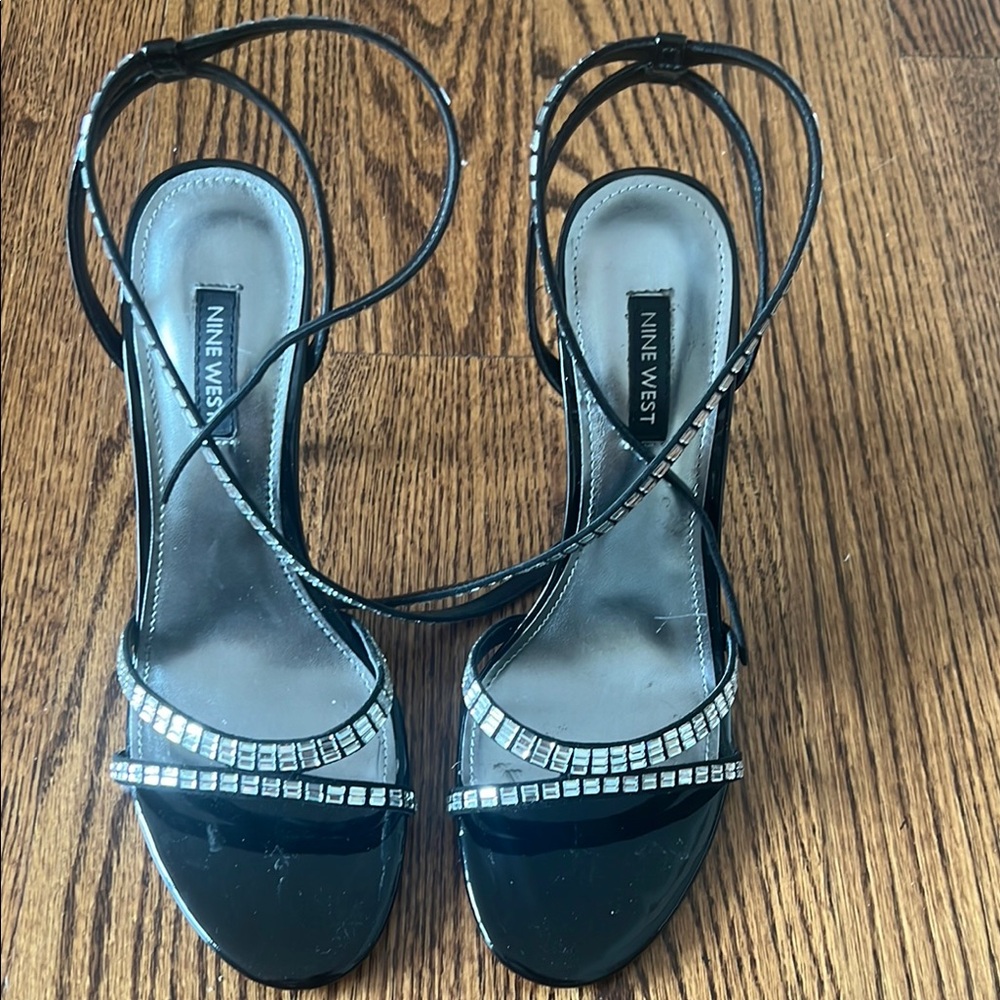 Nine West Black Embellished Heels - Picture 4 of 7